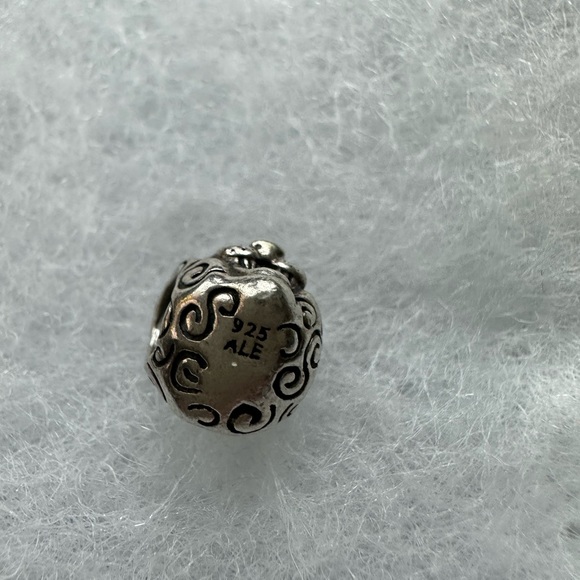 Authentic Pandora Lion head Pandora Charm - Picture 2 of 2